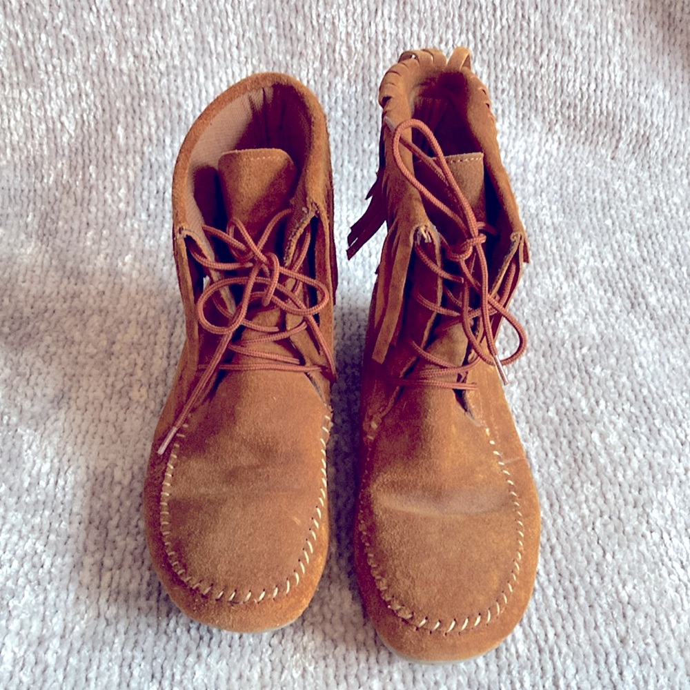 Skechers Women’s Size 8 Suede Fringe Moccasin Ankle Boots Brown Boho Western